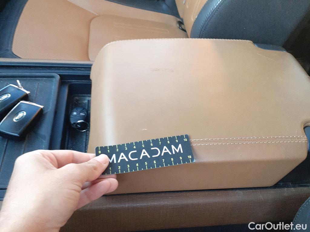  Land Rover  Defender LAND ROVER  / 2019 / 5P / todoterreno 2.0 P404E X 110 Aut 4WD PHEV #31