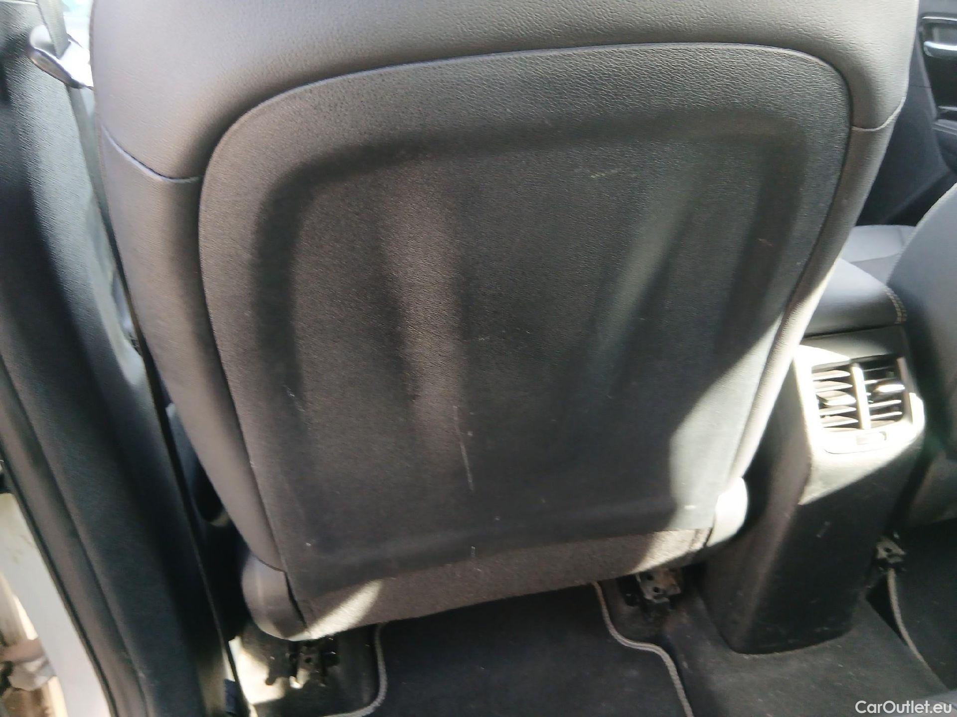  KIA  Niro KIA  / 2019 / 5P / crossover 1.6 GDi HEV 104kW (141CV) Drive #57