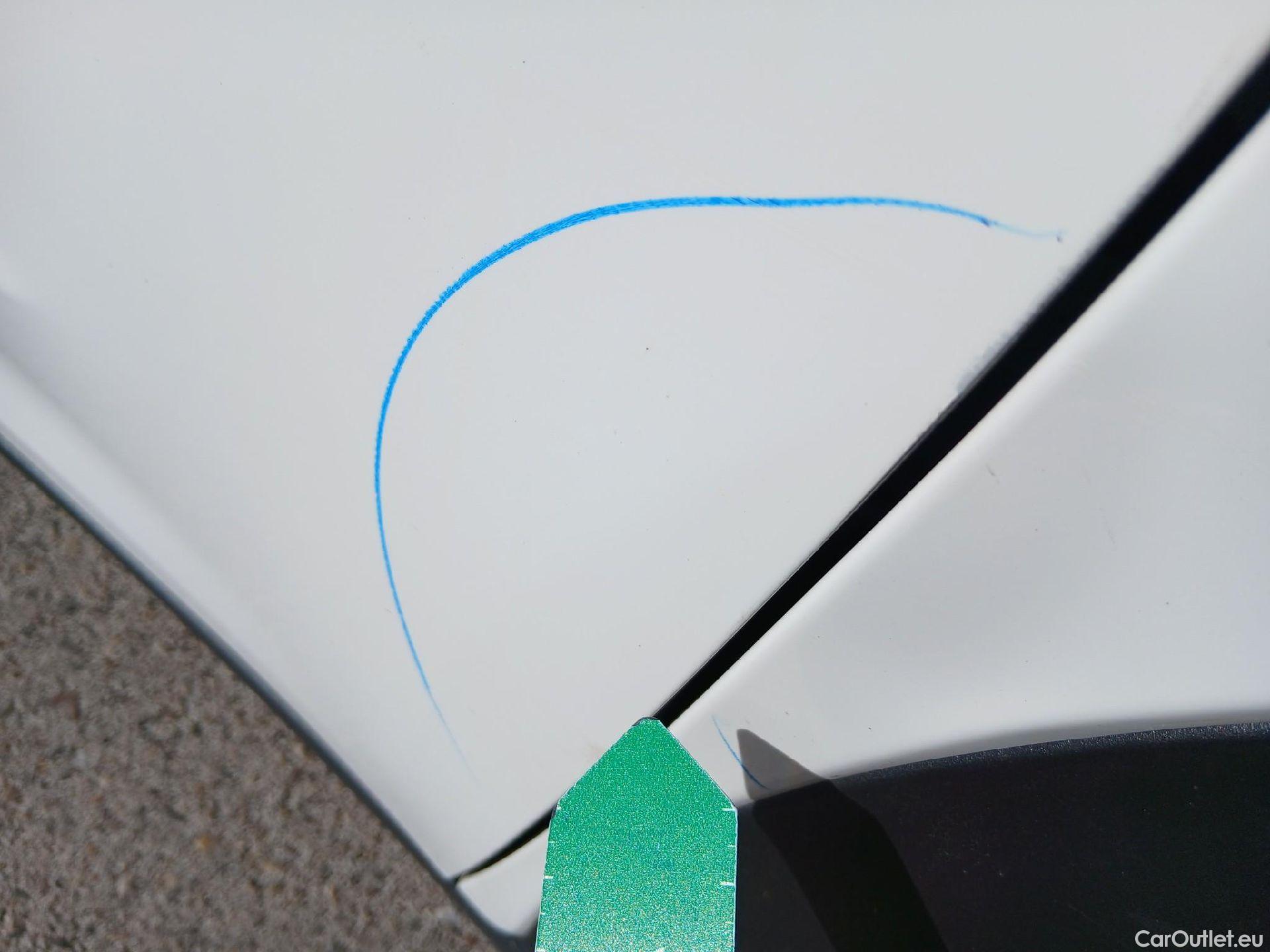  KIA  Niro KIA  / 2019 / 5P / crossover 1.6 GDi HEV 104kW (141CV) Drive #37