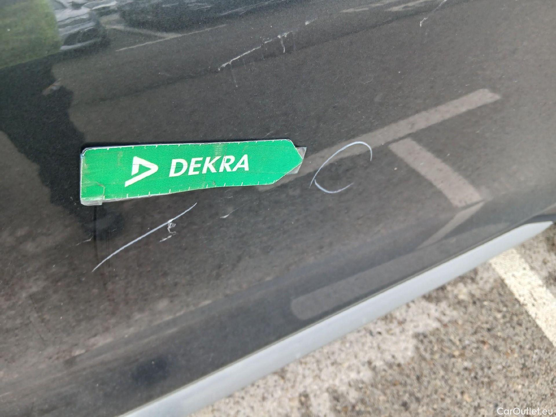  Hyundai  Santa Fe HYUNDAI  / 2021 / 5P / todoterreno 1.6 TGDi HEV Tecno Auto 4x2 #42