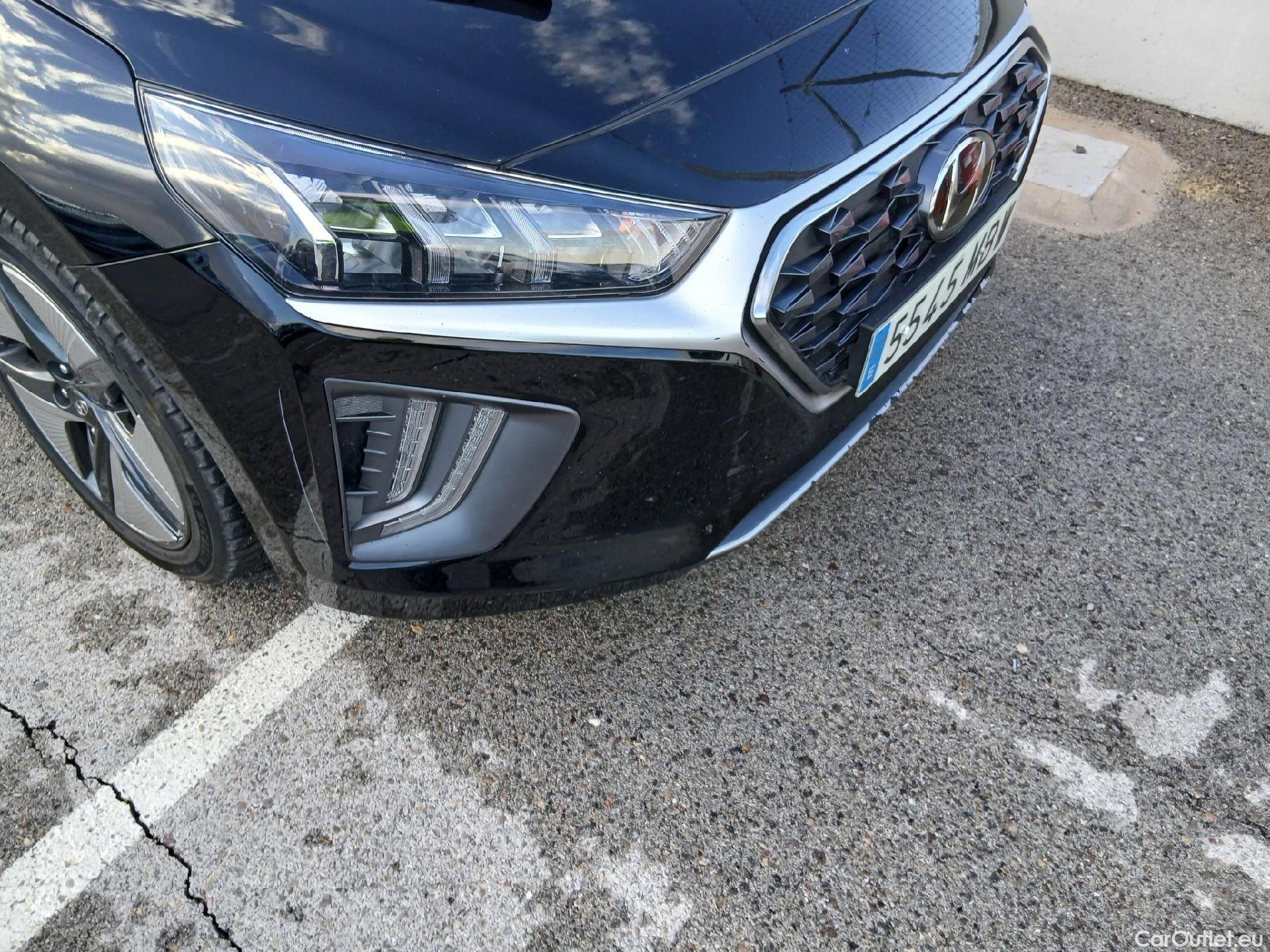  Hyundai   Ioniq HYUNDAI / 2019 / 5P / berlina con portón 1.6 GDI HEV Tecno DCT #5