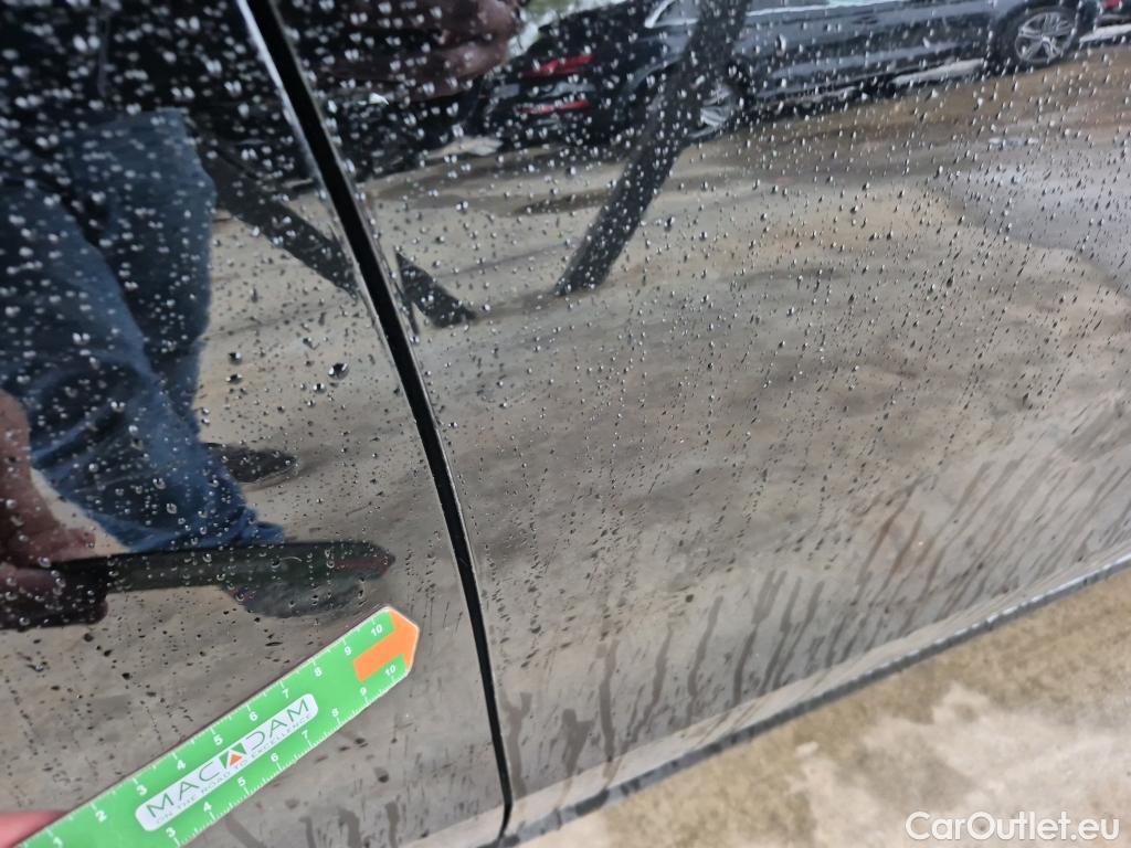  Mercedes  C-Klasse MERCEDES-BENZ Clase C / 2021 / 4P / sedán C 220 d #17