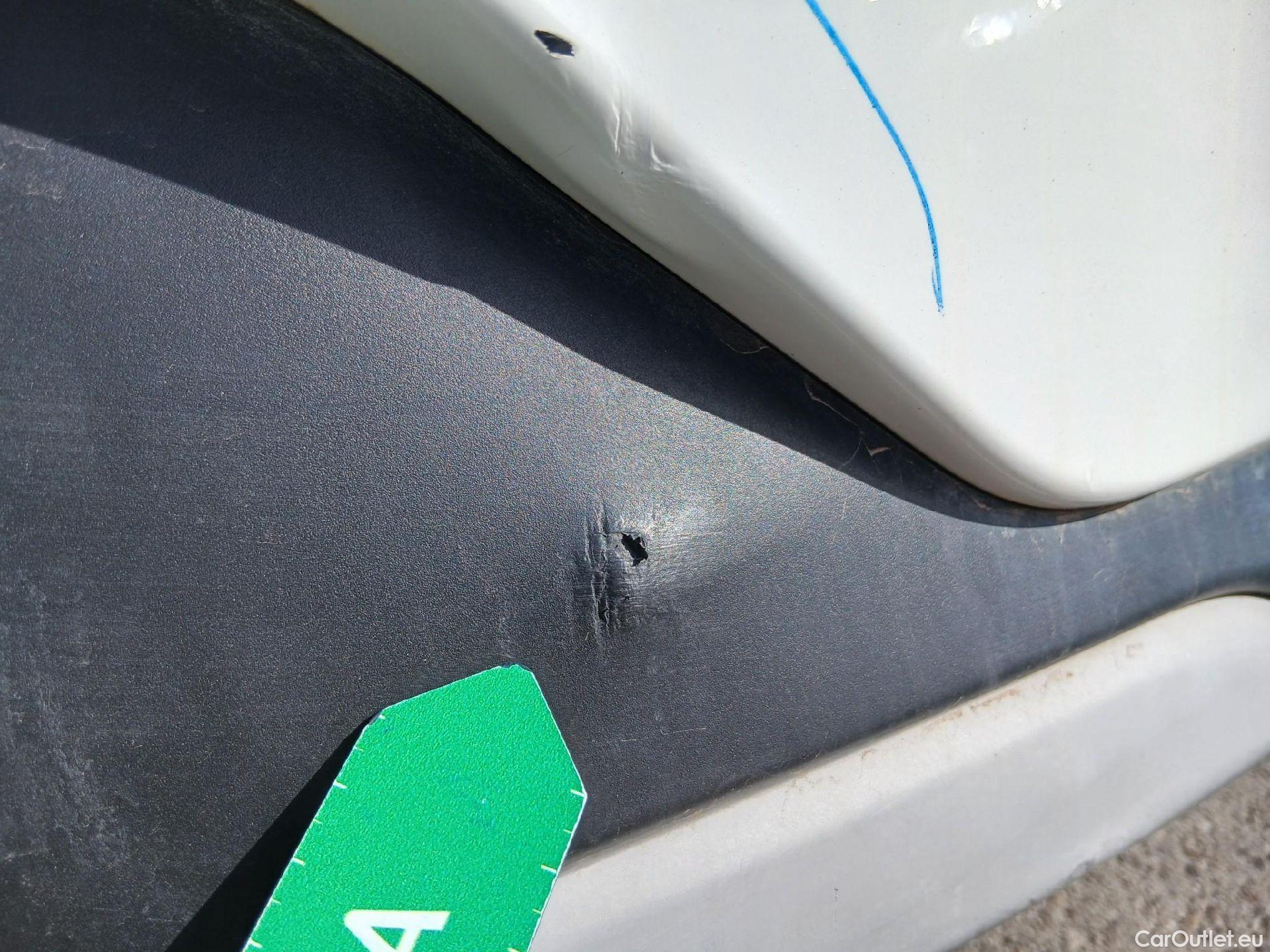  KIA  Niro KIA  / 2019 / 5P / crossover 1.6 GDi HEV 104kW (141CV) Drive #23