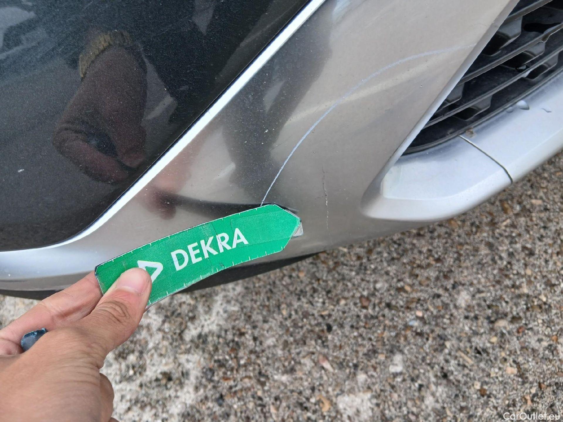  Hyundai  Santa Fe HYUNDAI  / 2021 / 5P / todoterreno 1.6 TGDi HEV Tecno Auto 4x2 #9