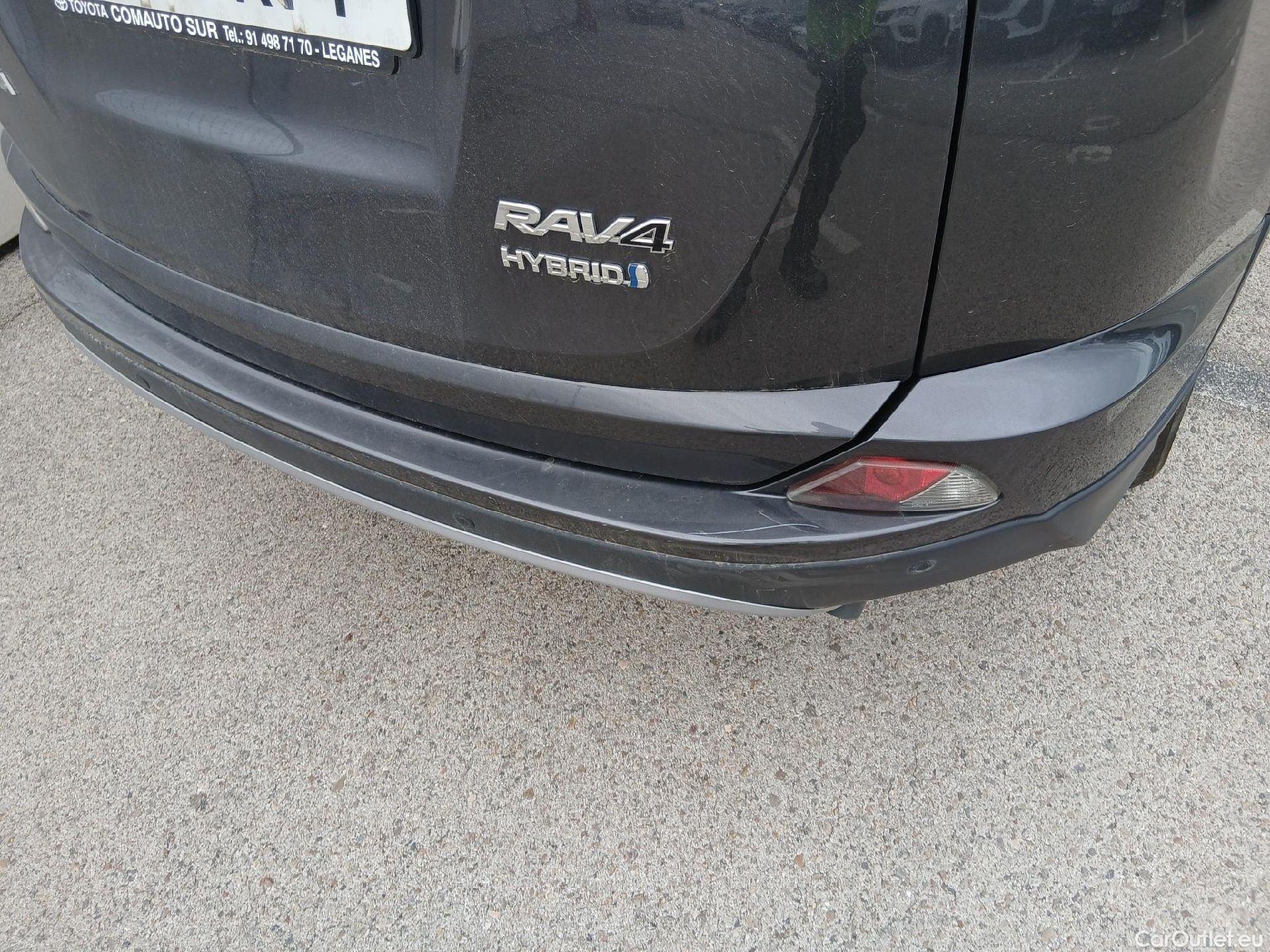  Toyota  RAV4 TOYOTA  / 2015 / 5P / todoterreno 2.5l hybrid 2WD Advance Pack Drive #22