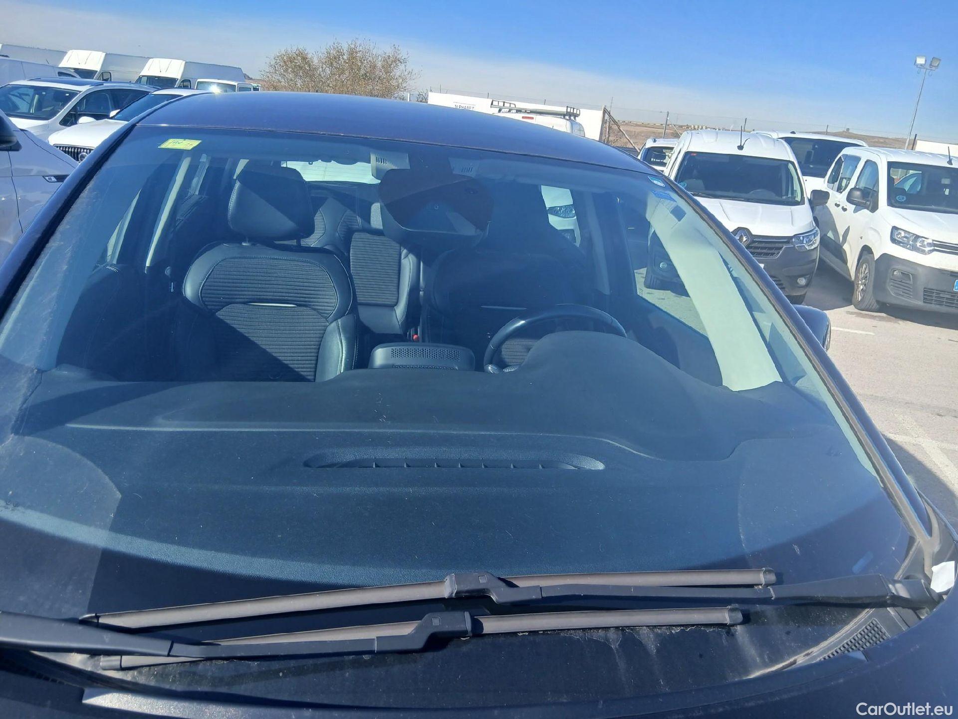  Renault  Scenic RENAULT Scénic / 2016 / 5P / monovolumen compacto Zen Energy dCi 96kW (130CV) #16