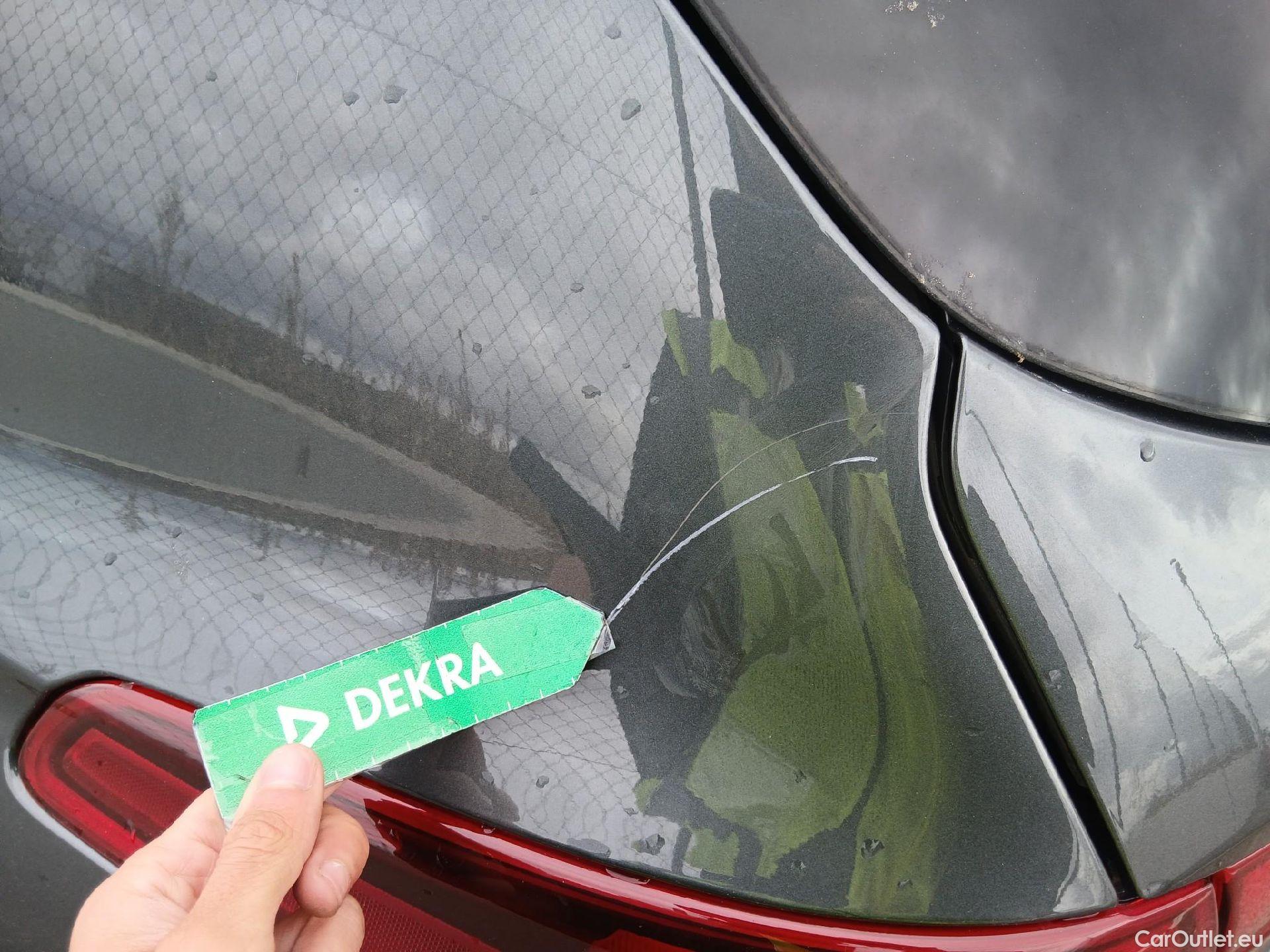  Hyundai  Santa Fe HYUNDAI  / 2021 / 5P / todoterreno 1.6 TGDi HEV Tecno Auto 4x2 #22