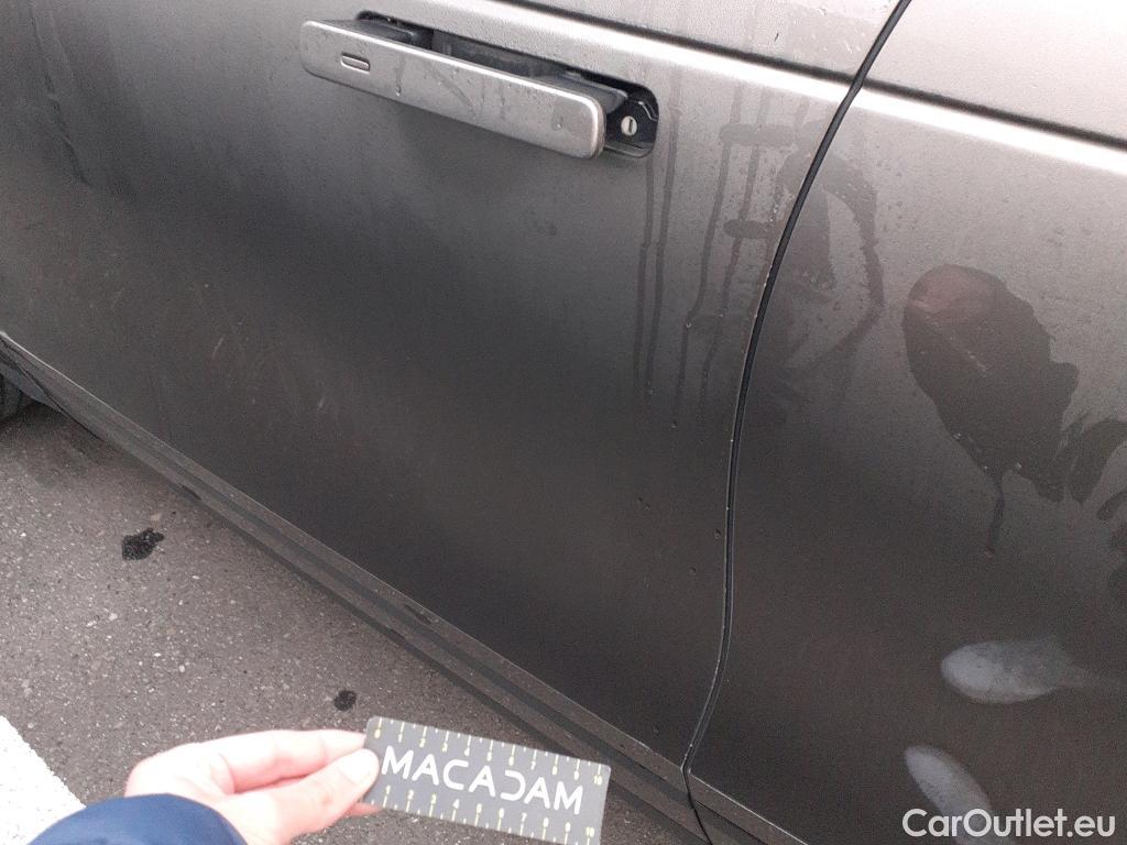  Land Rover  Range Rover LAND ROVER  Velar / 2017 / 5P / todoterreno 2.0 D180 132kW (180CV) 4WD Auto #1