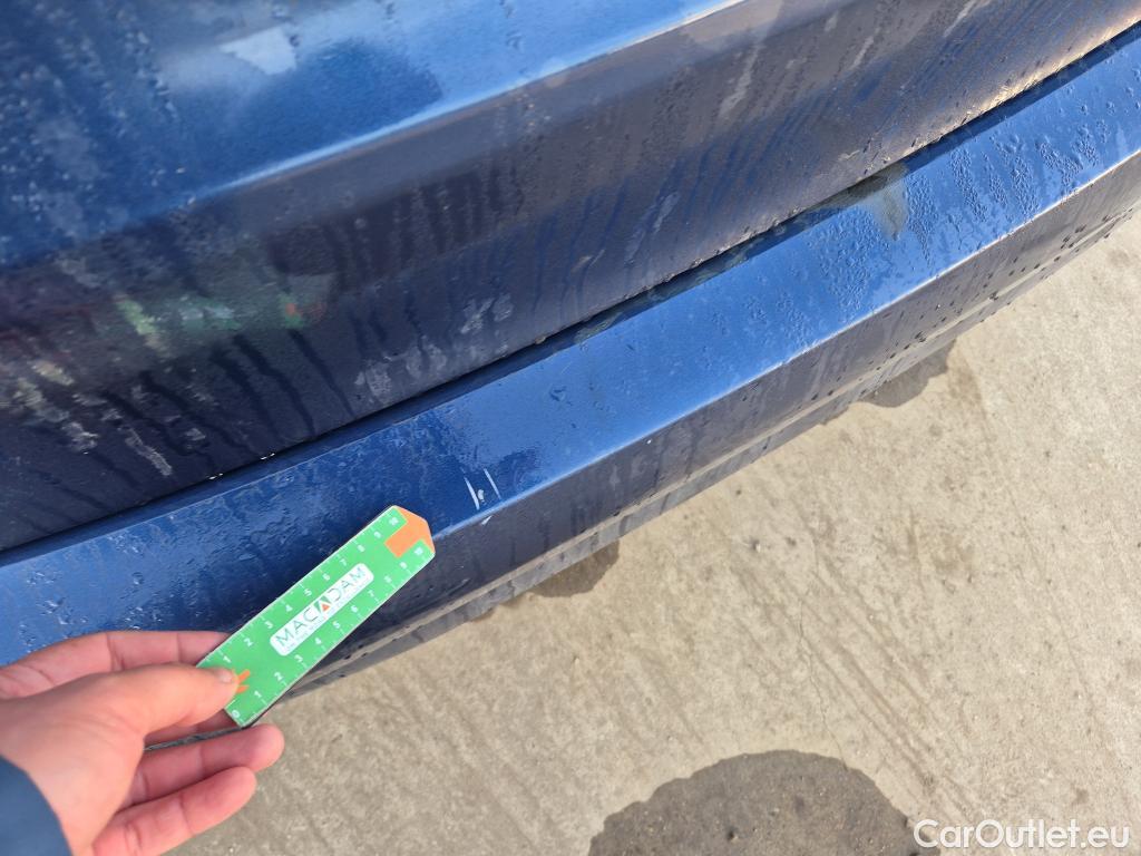  Bmw  Serie 2 BMW  Gran Tourer/2018/5P/monovolumen compacto 216d Business #9