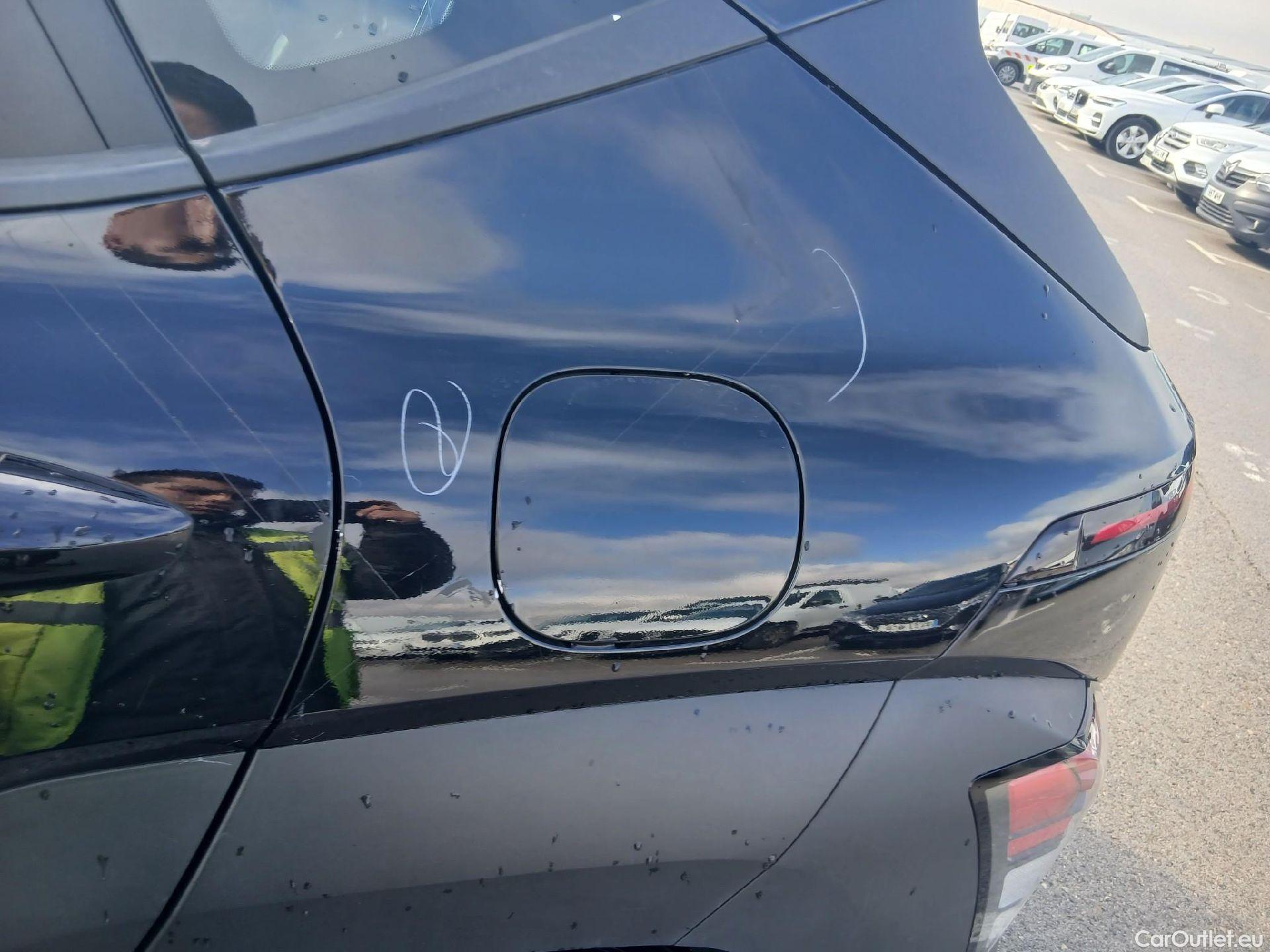  Hyundai  Konna HYUNDAI Kona / 2023 / 5P / todoterreno 1.6 GDI HEV Maxx DCT #24