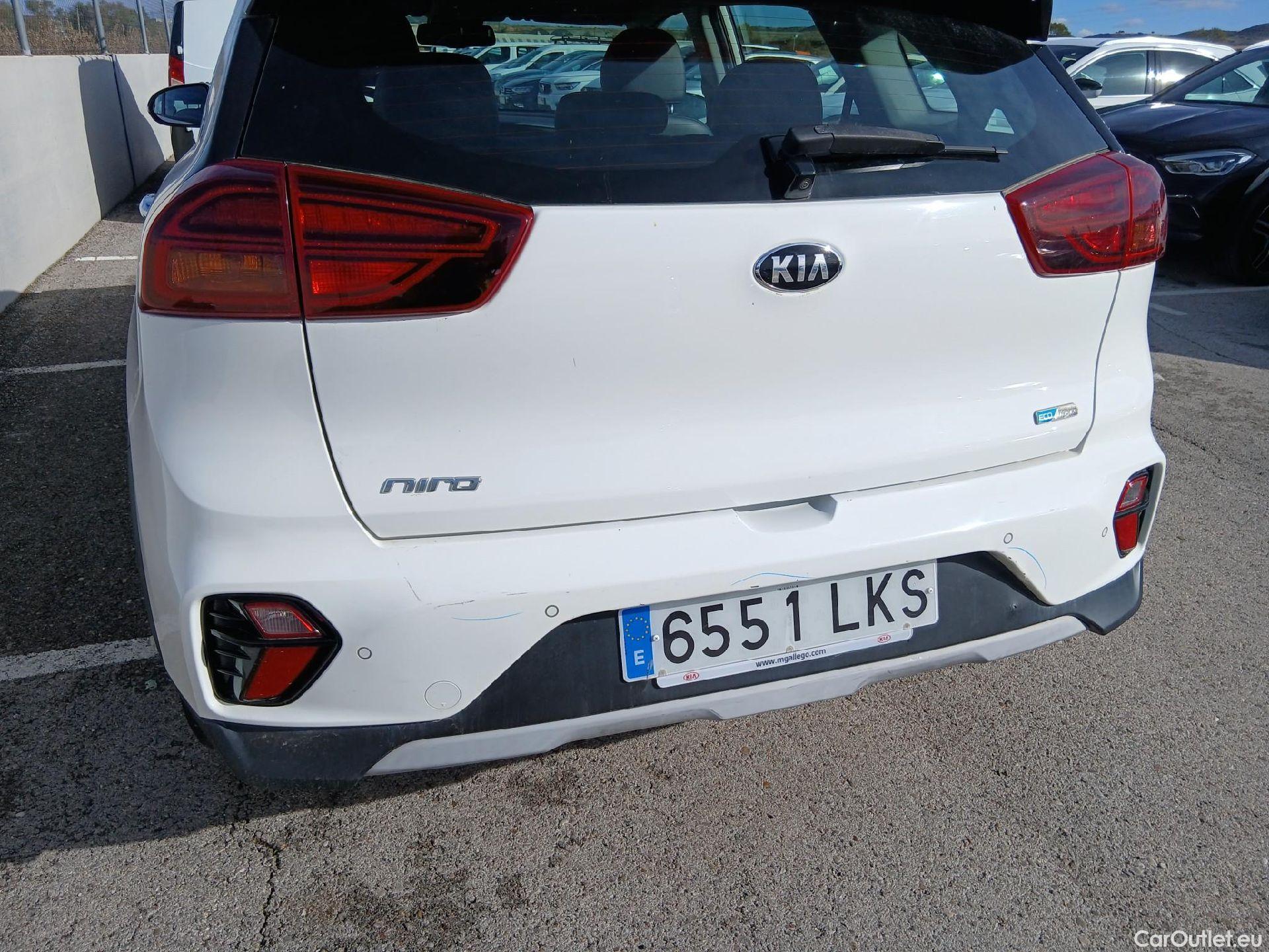  KIA  Niro KIA  / 2019 / 5P / crossover 1.6 GDi HEV 104kW (141CV) Drive #20