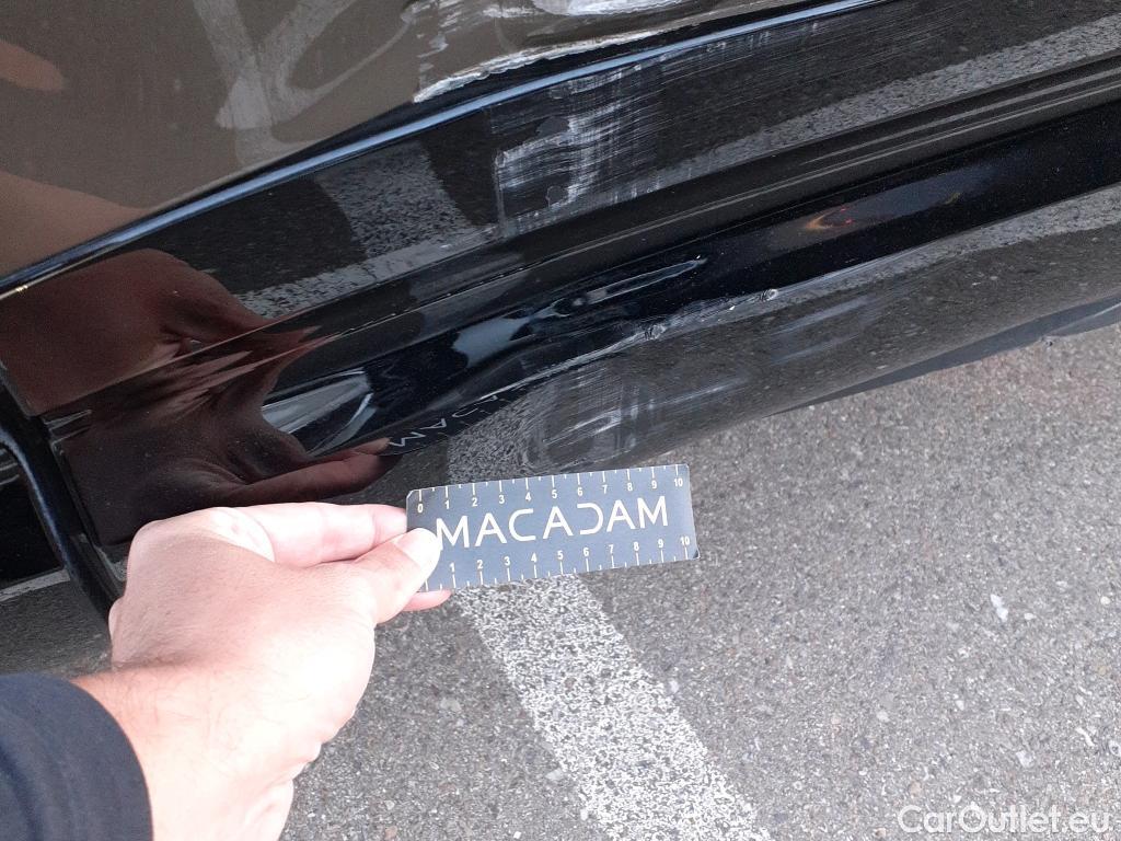  Land Rover  Defender LAND ROVER  / 2019 / 5P / todoterreno 2.0 P404E X 110 Aut 4WD PHEV #6