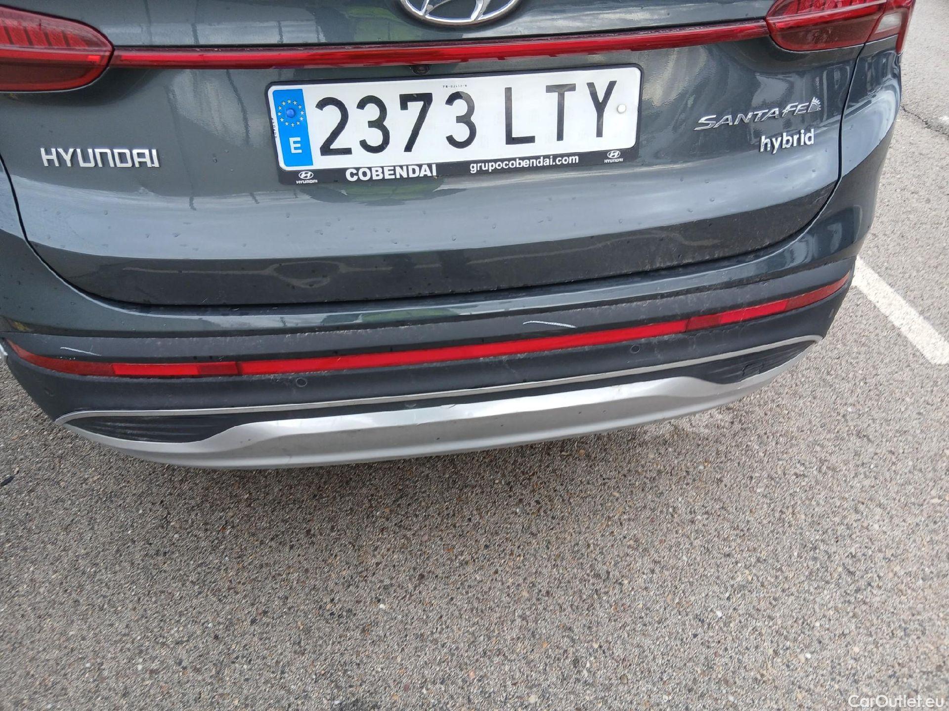  Hyundai  Santa Fe HYUNDAI  / 2021 / 5P / todoterreno 1.6 TGDi HEV Tecno Auto 4x2 #25