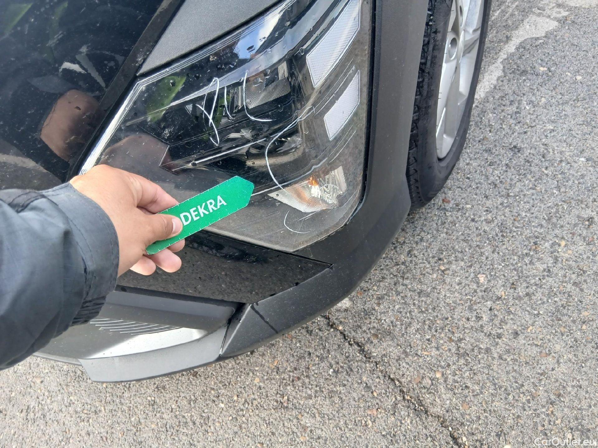  Hyundai  Konna HYUNDAI Kona / 2023 / 5P / todoterreno 1.6 GDI HEV Maxx DCT #7