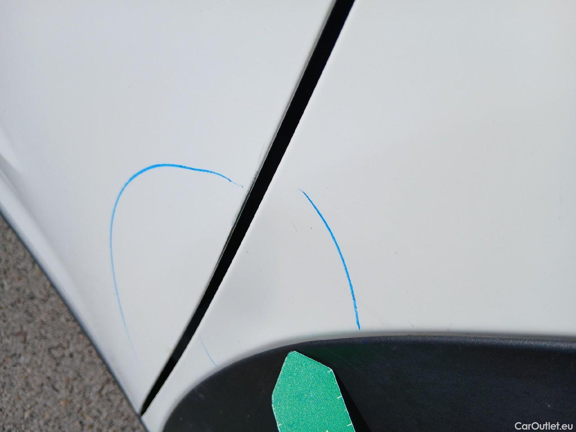  KIA  Niro KIA  / 2019 / 5P / crossover 1.6 GDi HEV 104kW (141CV) Drive #40