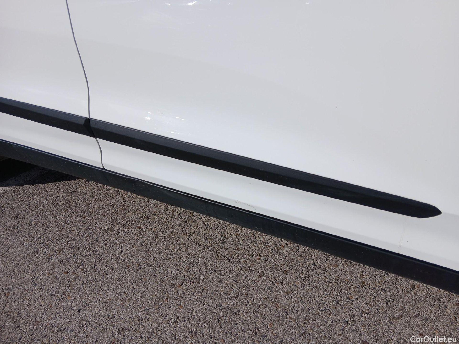  KIA  Niro KIA  / 2019 / 5P / crossover 1.6 GDi HEV 104kW (141CV) Drive #42