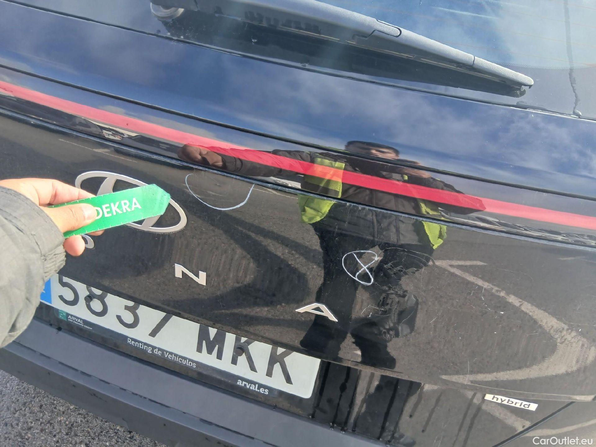  Hyundai  Konna HYUNDAI Kona / 2023 / 5P / todoterreno 1.6 GDI HEV Maxx DCT #26