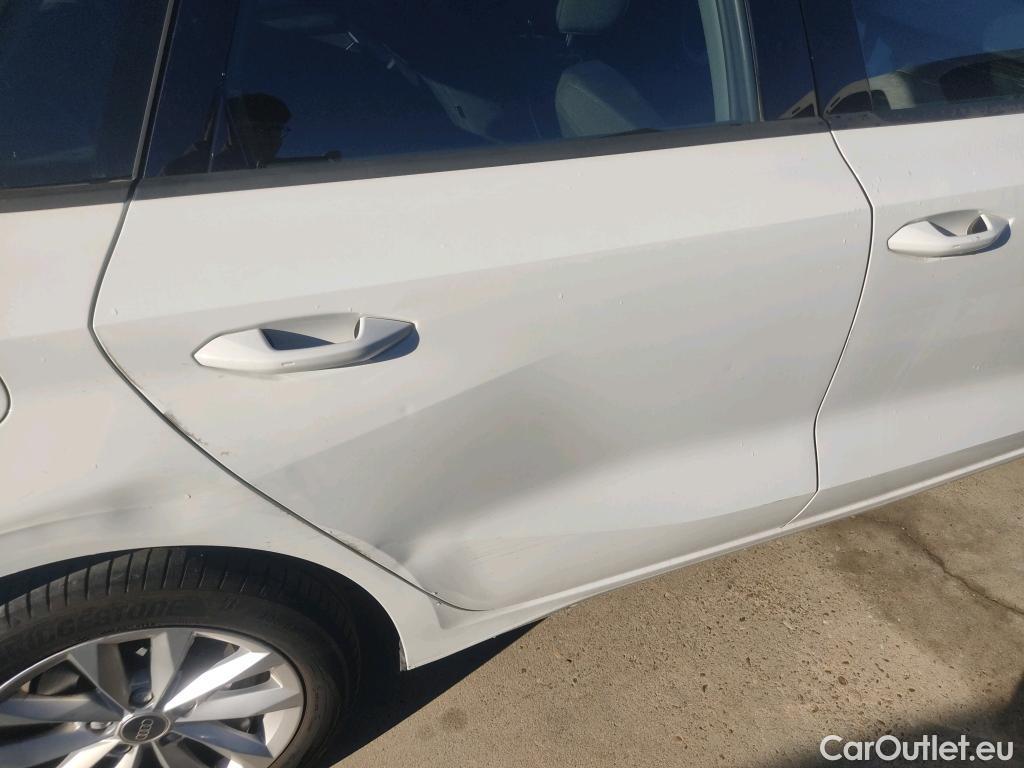  Audi  A3 AUDI  / 2020 / 5P / berlina con portón Sportback 30 TFSI 81kW (110CV) S tronic #1