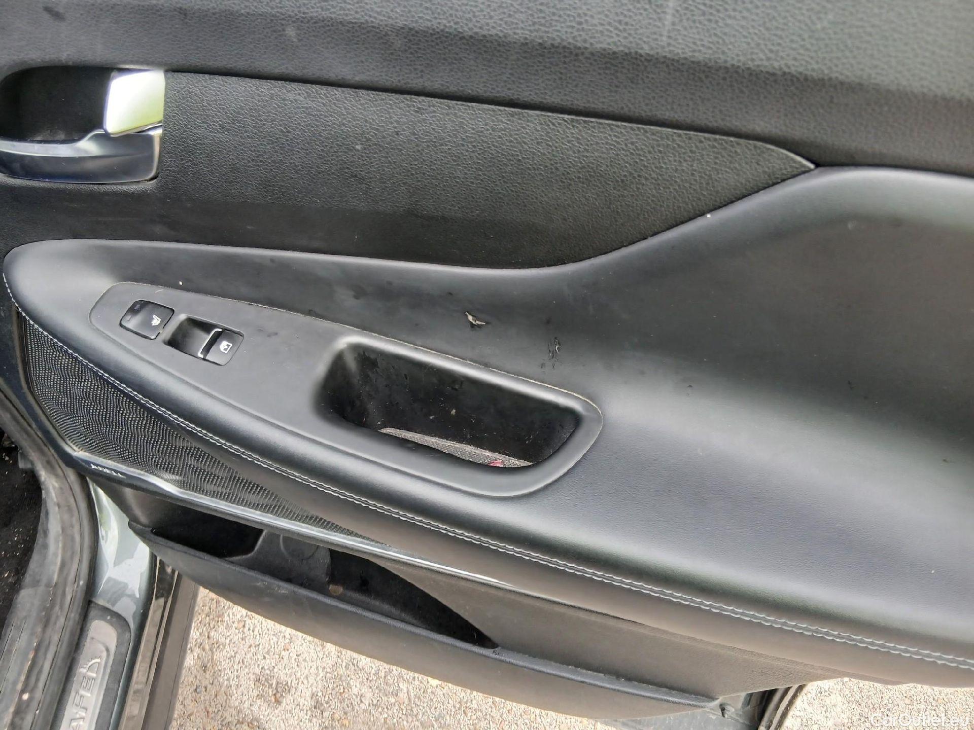  Hyundai  Santa Fe HYUNDAI  / 2021 / 5P / todoterreno 1.6 TGDi HEV Tecno Auto 4x2 #41