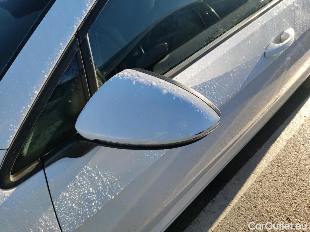  Volkswagen  Golf  VOLKSWAGEN 5p 7G berlina con portón Edition 1.6 TDI 110CV BMT #20