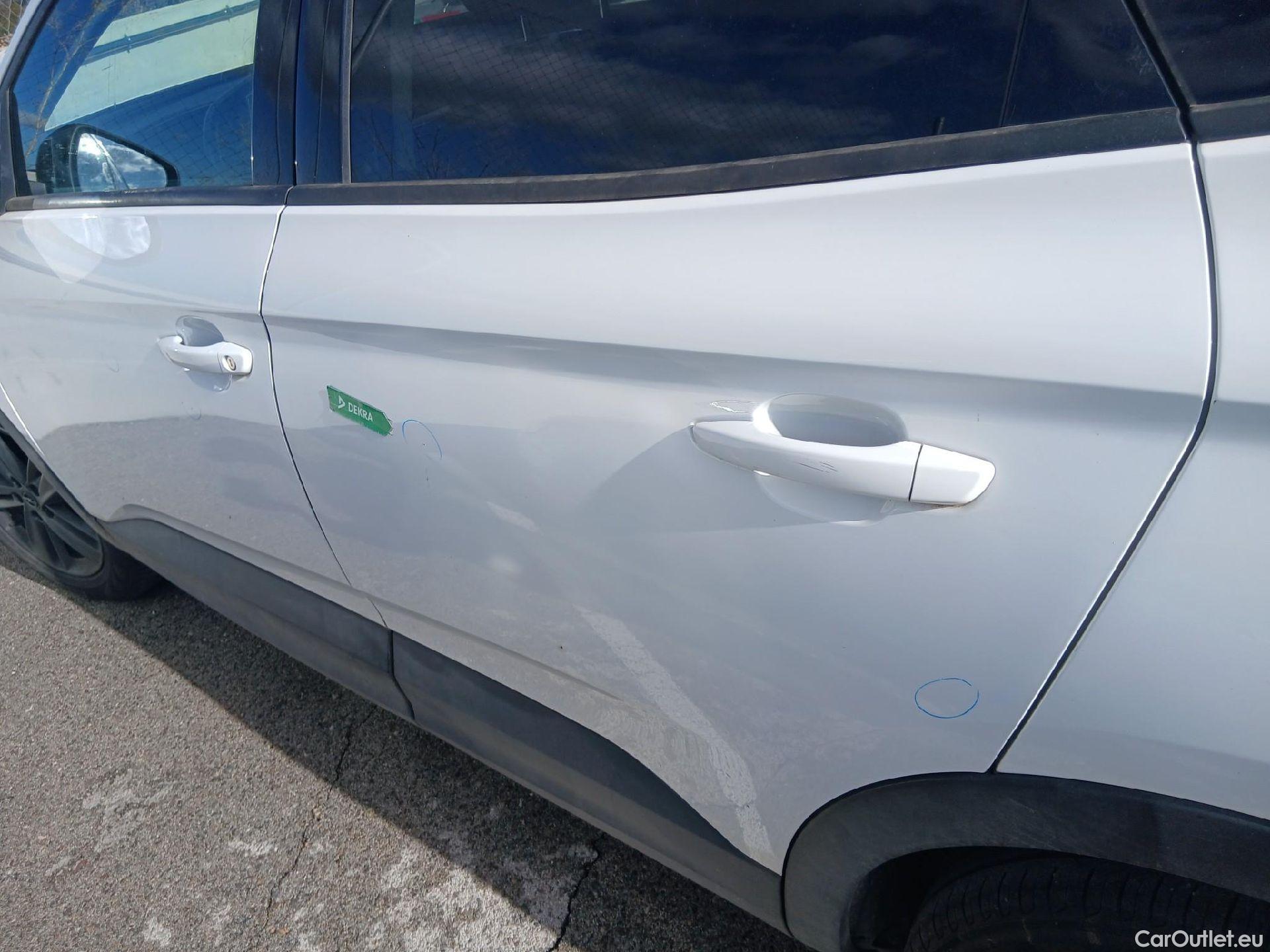  Opel   Grandland X OPEL Grandland / 2021 / 5P / todoterreno 1.5 CDTi Business Edition Auto #18