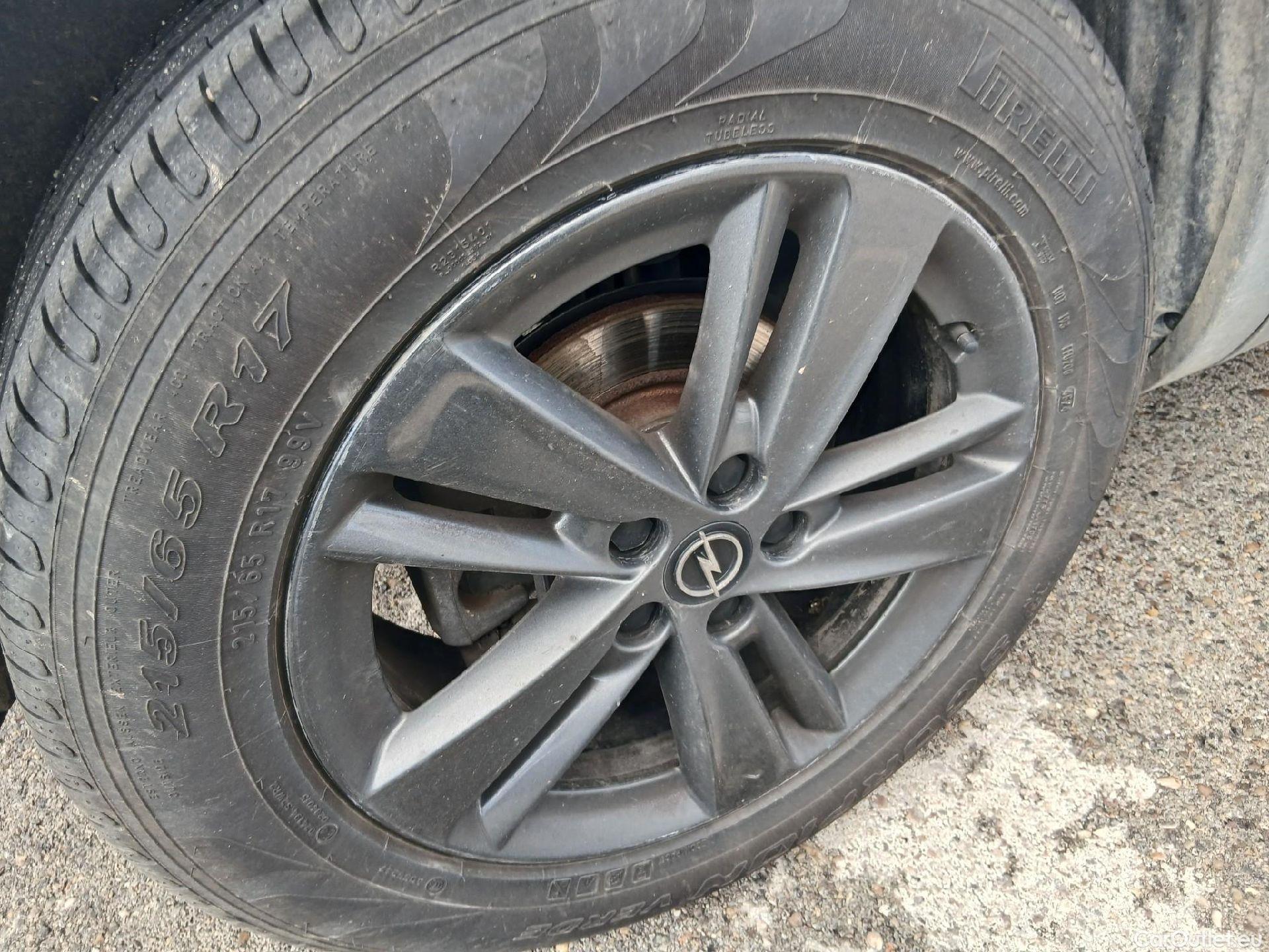  Opel   Grandland X OPEL Grandland / 2021 / 5P / todoterreno 1.5 CDTi Business Edition Auto #28