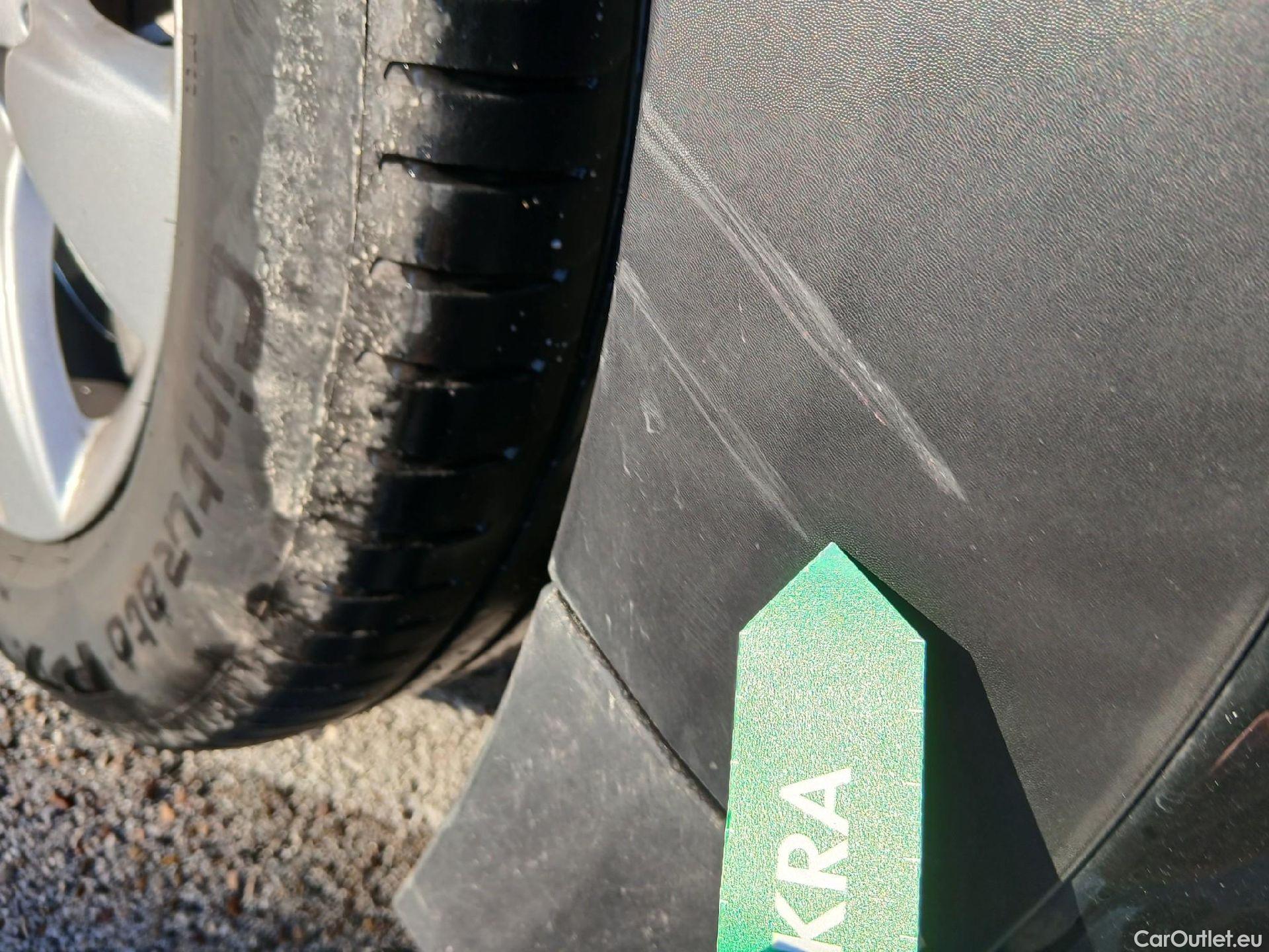  Mini  Countryman MINI  / 2020 / 5P / berlina con portón Cooper S E ALL4 #20