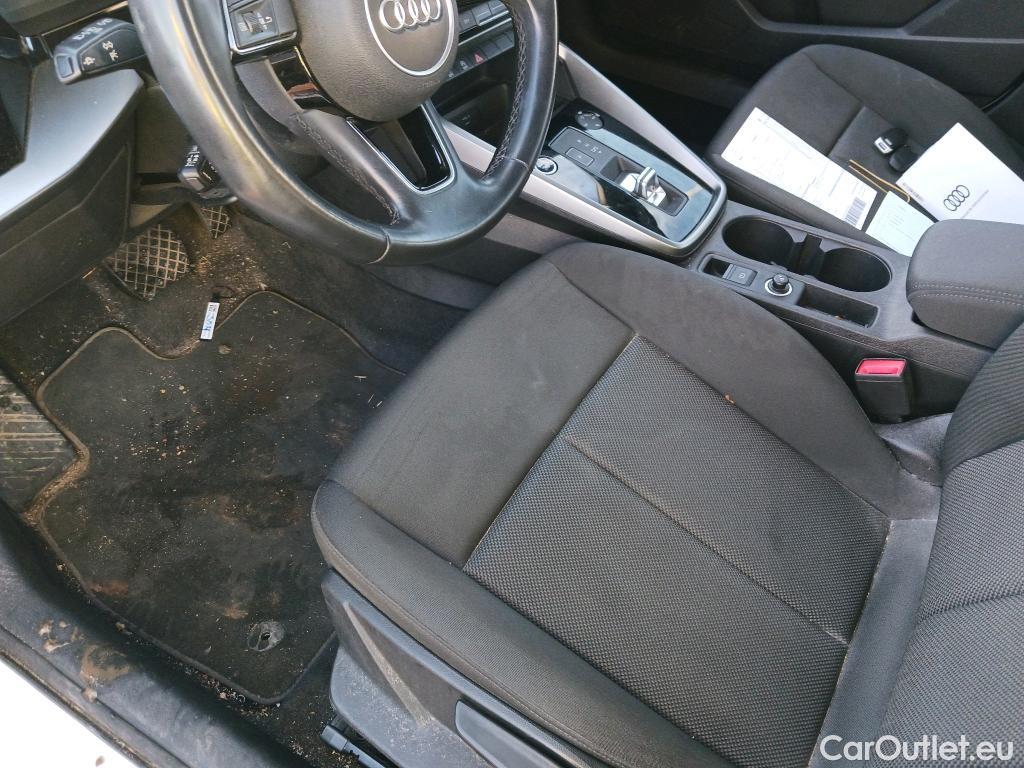  Audi  A3 AUDI  / 2020 / 5P / berlina con portón Sportback 30 TFSI 81kW (110CV) S tronic #18