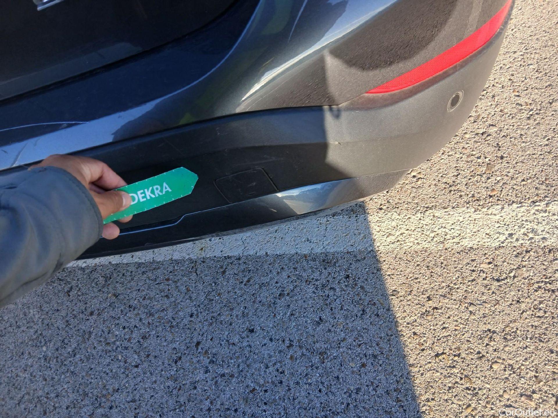  Bmw  X1 BMW  sDrive18i (CX2) #23