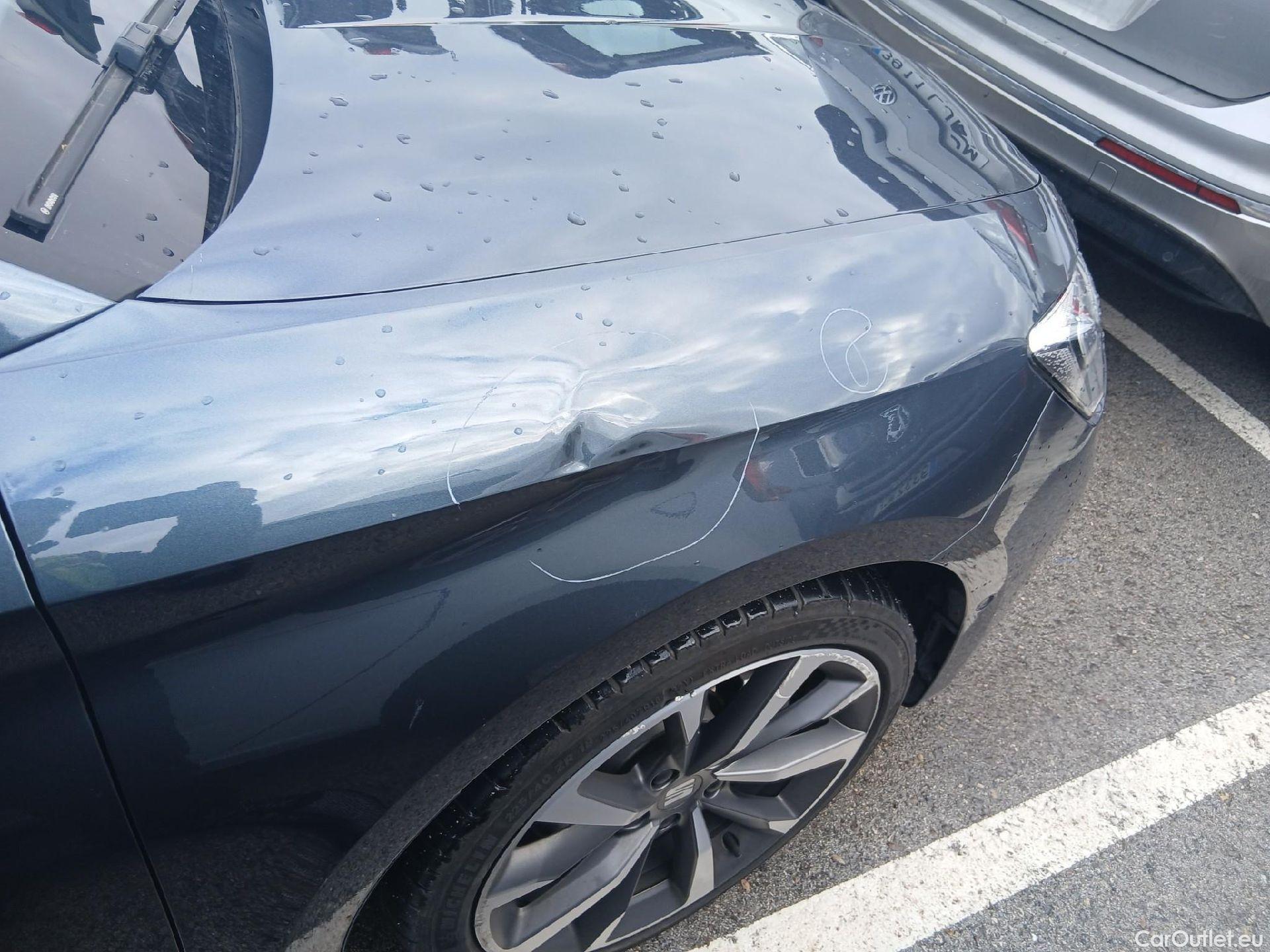  Land Rover  Discovery SEAT Nuevo León / 2020 / 5P / berlina con portón 1.4 e-Hybrid DSG-6 S&S FR Go XL(SP) #24