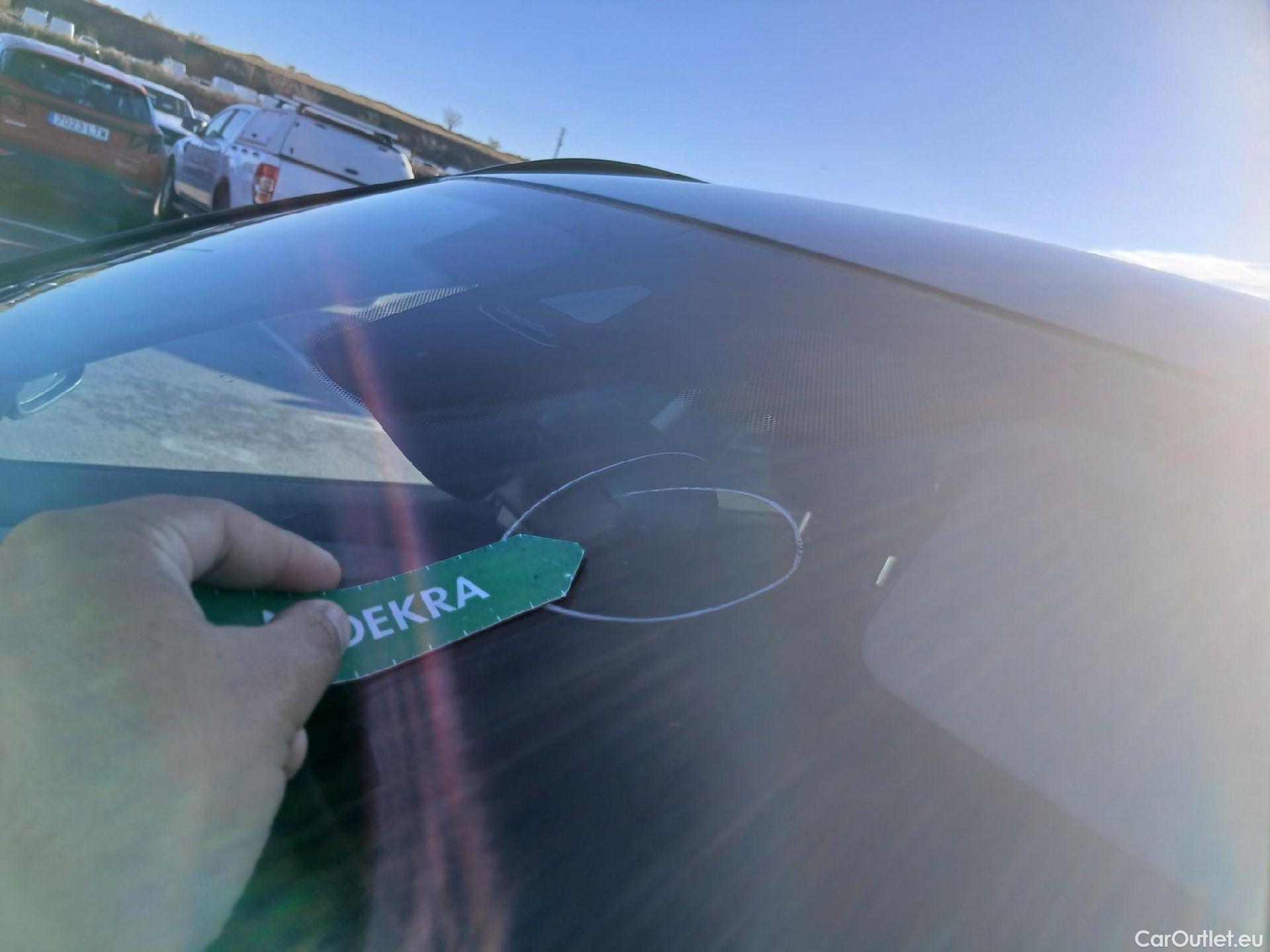  Bmw  X1 BMW  sDrive18i (CX2) #4