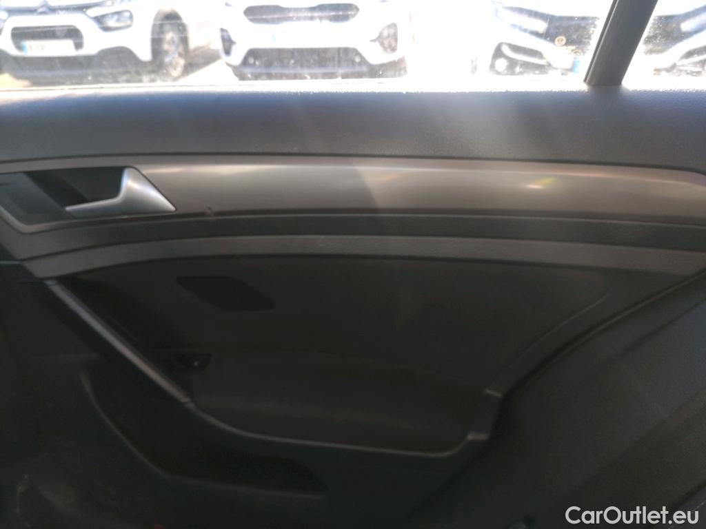  Volkswagen  Golf  VOLKSWAGEN 5p 7G berlina con portón Edition 1.6 TDI 110CV BMT #10