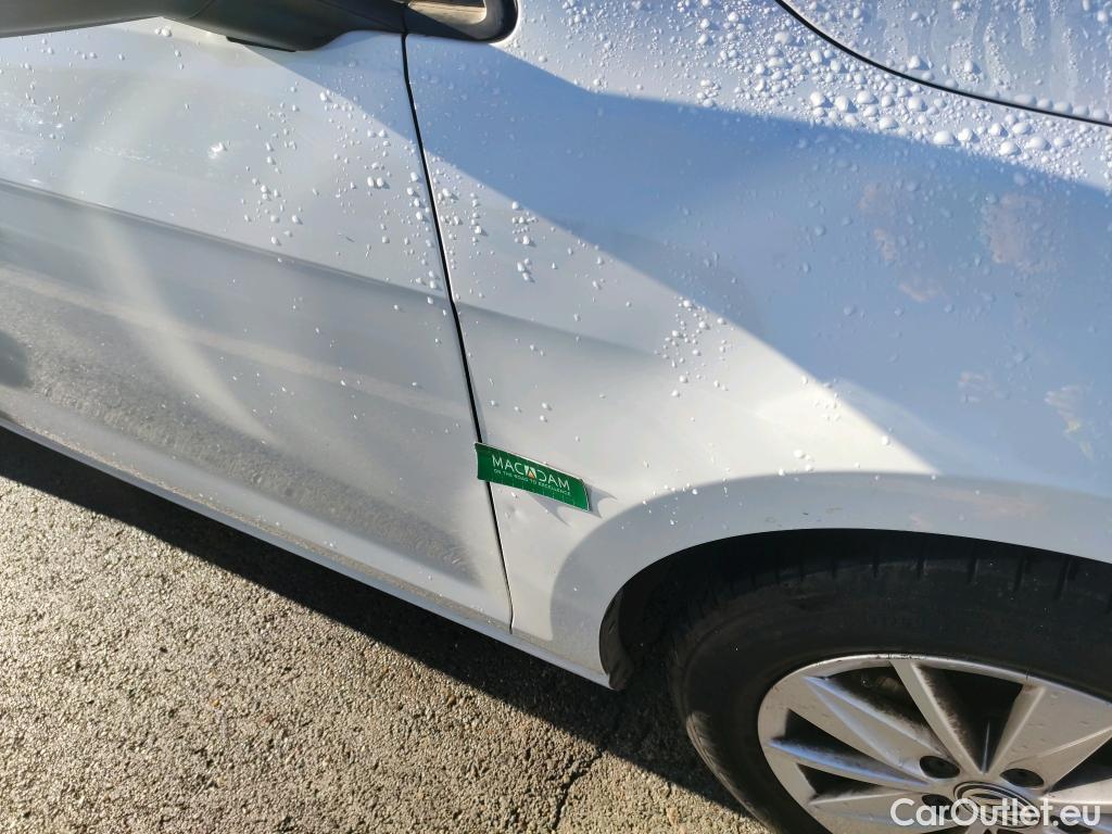  Volkswagen  Golf  VOLKSWAGEN 5p 7G berlina con portón Edition 1.6 TDI 110CV BMT #1