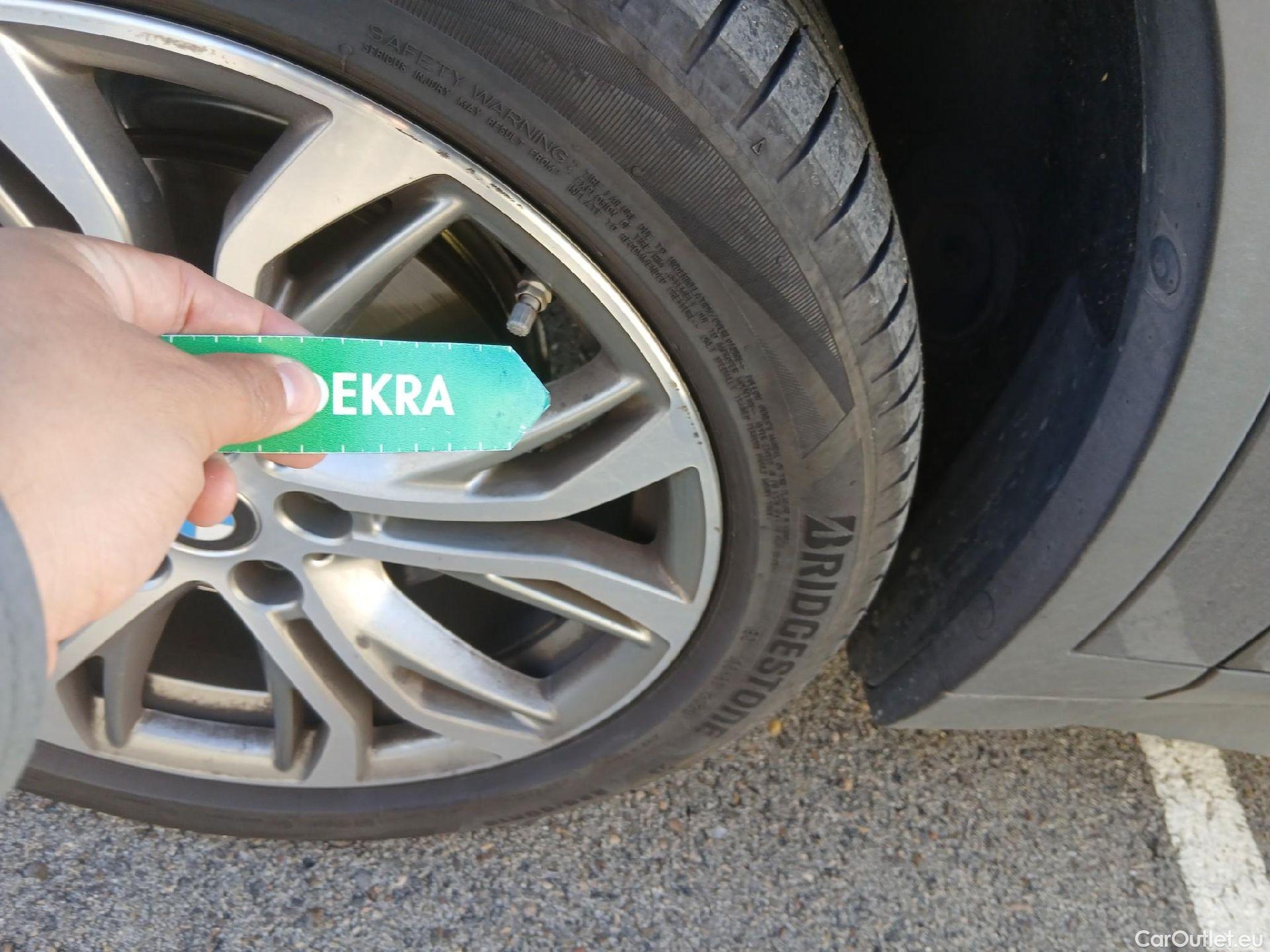  Bmw  X1 BMW  sDrive18i (CX2) #6