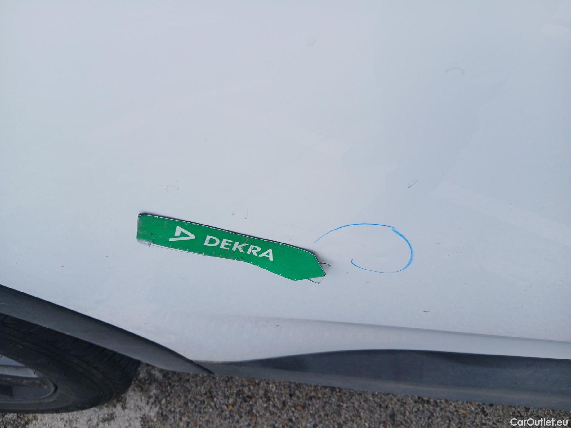  Opel   Grandland X OPEL Grandland / 2021 / 5P / todoterreno 1.5 CDTi Business Edition Auto #30