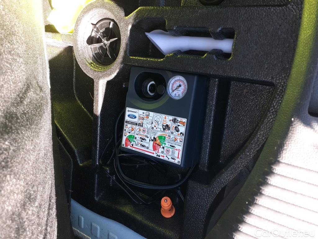  Ford  Mondeo FORD  / 2014 / 4P / sedán 2.0 Híbrido 137kW (187CV) Titanium HEV #1