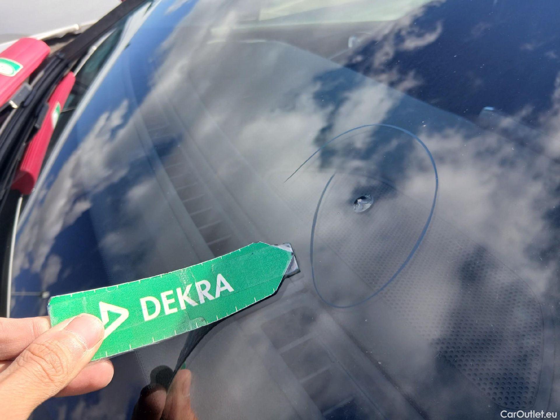  Opel   Grandland X OPEL Grandland / 2021 / 5P / todoterreno 1.5 CDTi Business Edition Auto #3