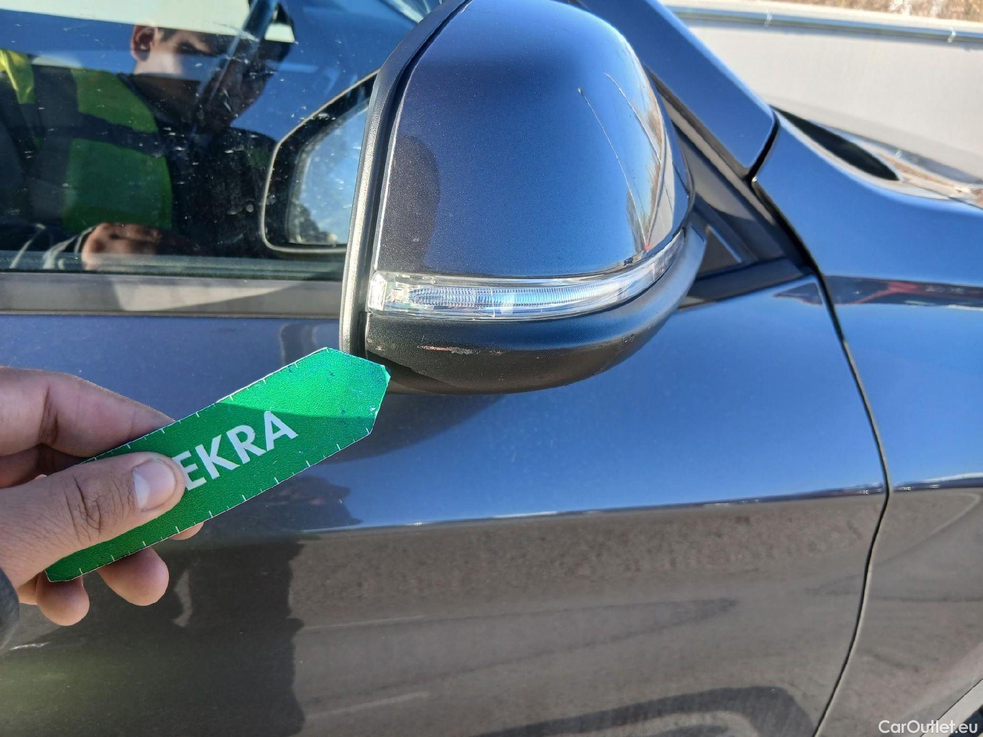  Bmw  X1 BMW  sDrive18i (CX2) #35