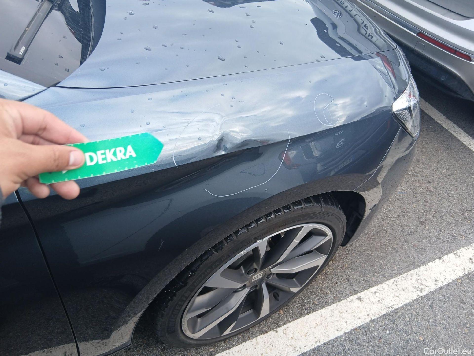  Land Rover  Discovery SEAT Nuevo León / 2020 / 5P / berlina con portón 1.4 e-Hybrid DSG-6 S&S FR Go XL(SP) #23