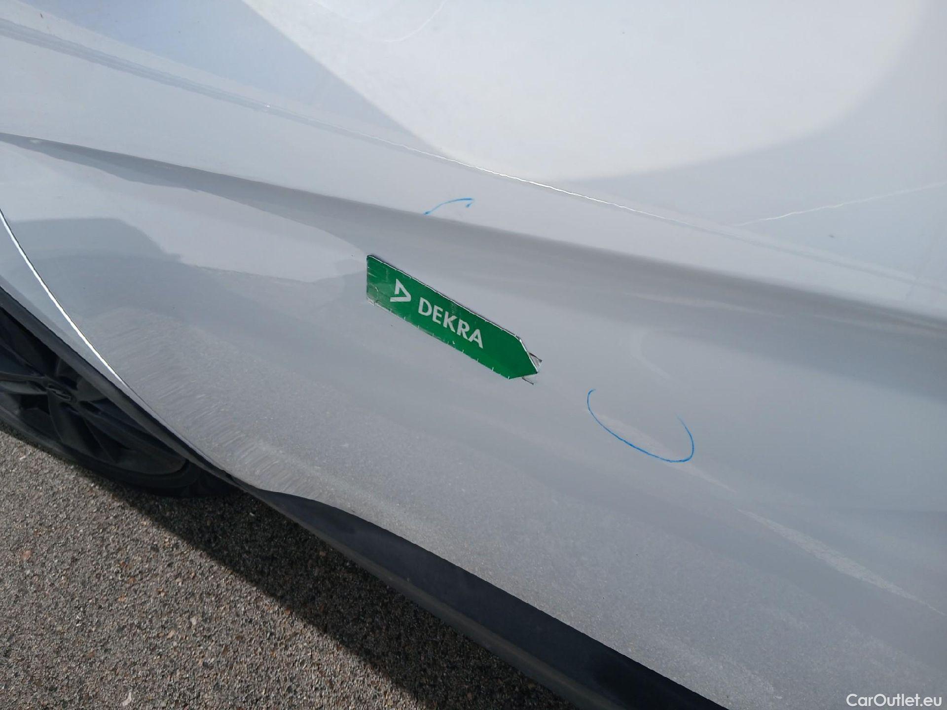  Opel   Grandland X OPEL Grandland / 2021 / 5P / todoterreno 1.5 CDTi Business Edition Auto #13