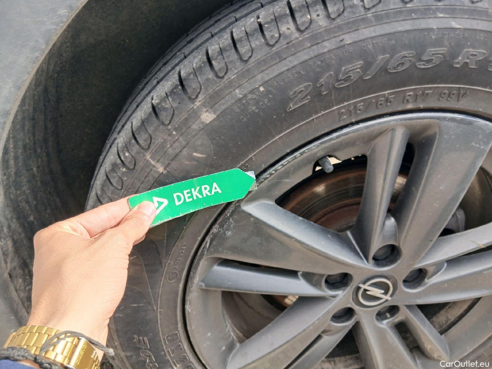  Opel   Grandland X OPEL Grandland / 2021 / 5P / todoterreno 1.5 CDTi Business Edition Auto #19