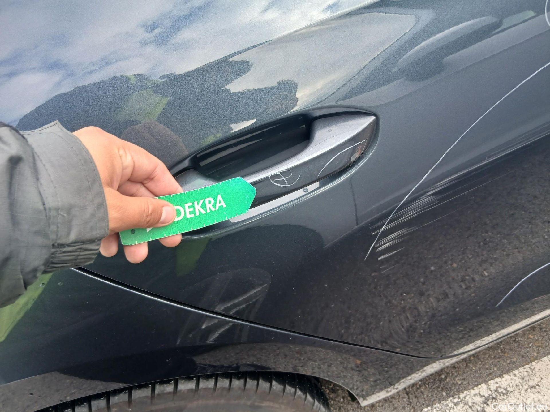  Land Rover  Discovery SEAT Nuevo León / 2020 / 5P / berlina con portón 1.4 e-Hybrid DSG-6 S&S FR Go XL(SP) #20