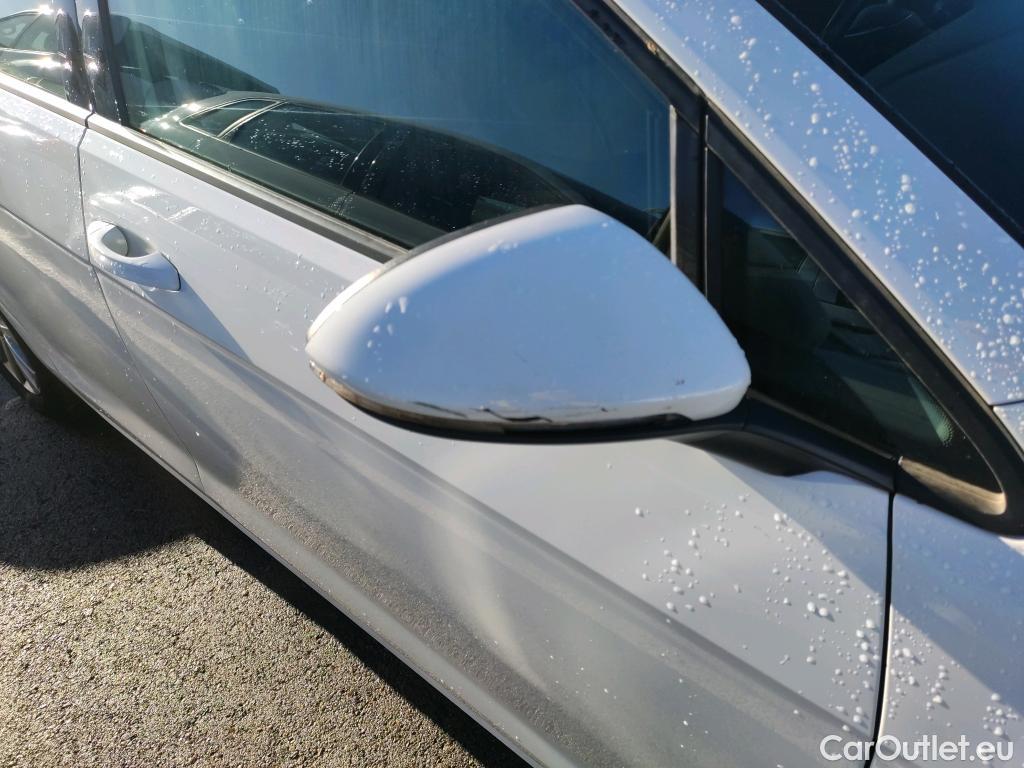  Volkswagen  Golf  VOLKSWAGEN 5p 7G berlina con portón Edition 1.6 TDI 110CV BMT #8