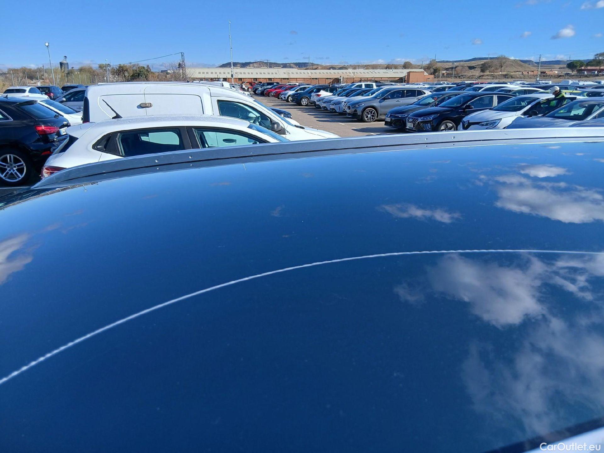  Peugeot  5008 PEUGEOT  / 2020 / 5P / todoterreno 1.5 BlueHDi 96kW (130CV) S&S Allure #35