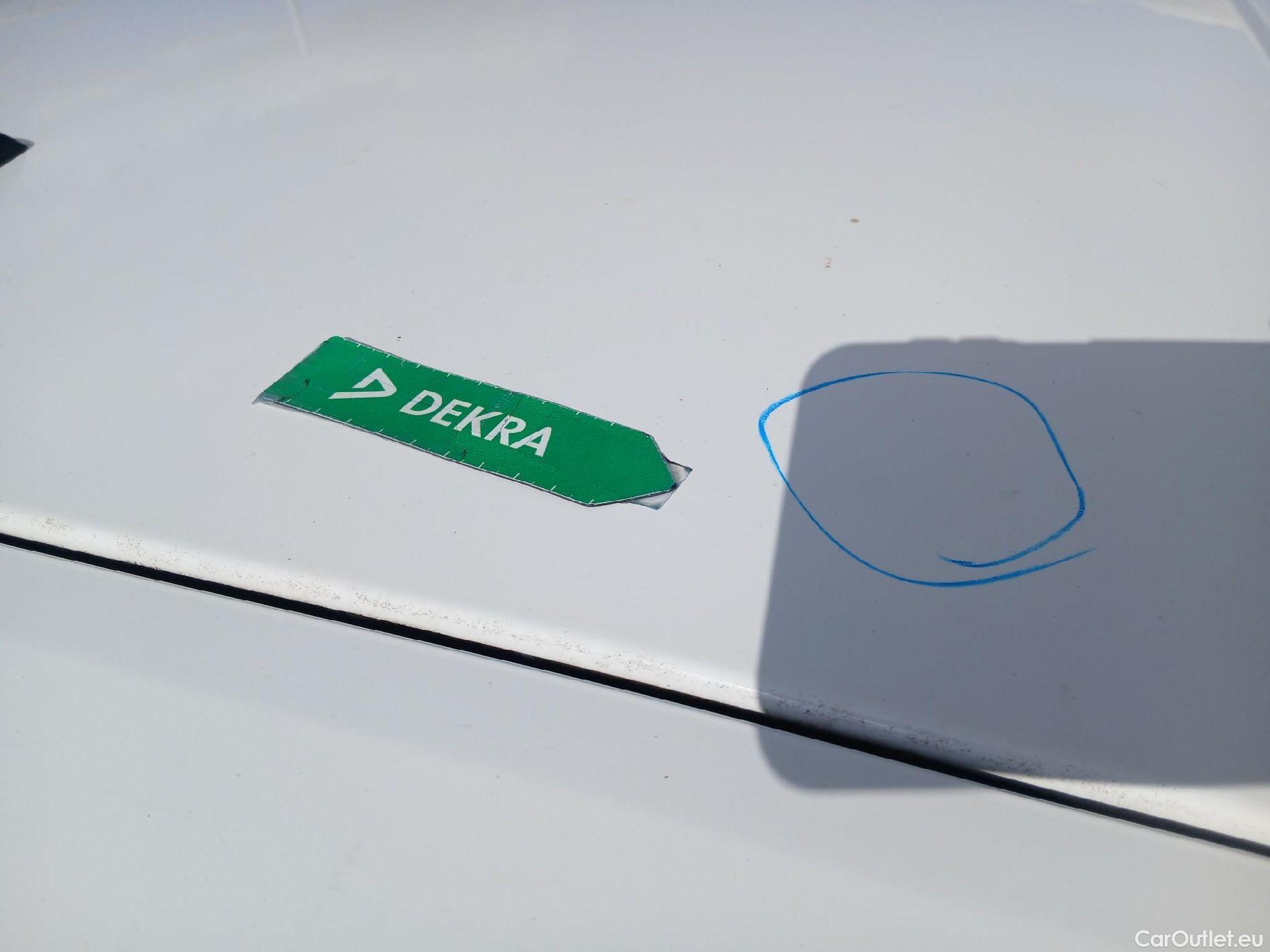  Opel   Grandland X OPEL Grandland / 2021 / 5P / todoterreno 1.5 CDTi Business Edition Auto #15