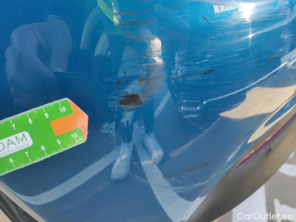  KIA  Rio KIA  / 2020 / 5P / berlina con portón 1.0 T-GDi 74kW (100CV) MHEV iMT Concept #16