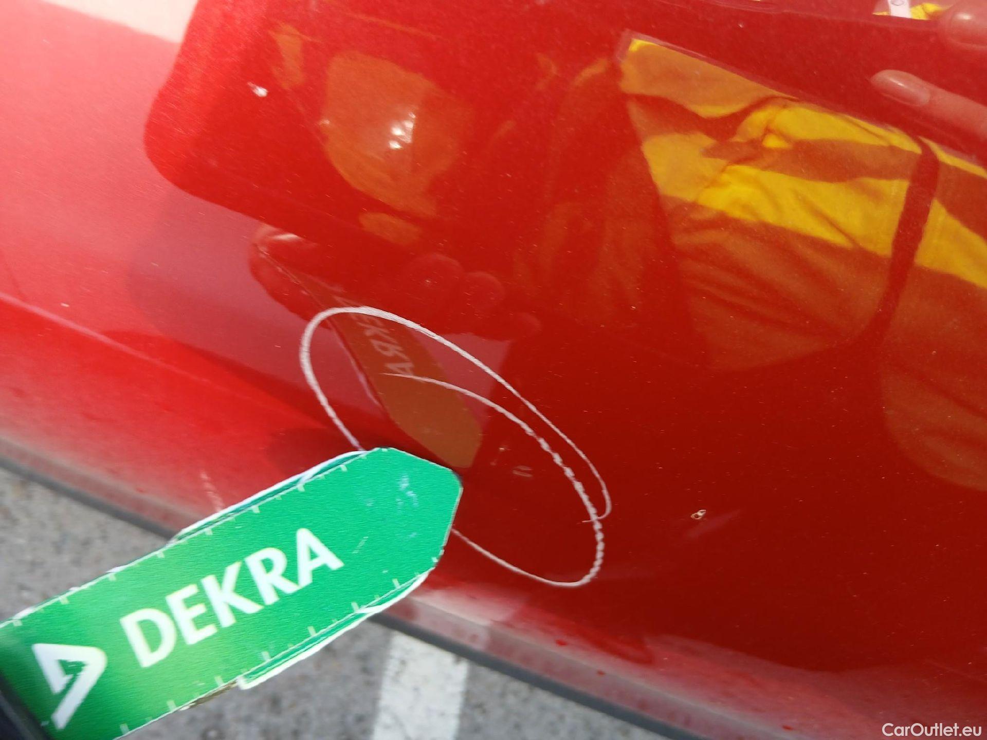  KIA  XCeed KIA  / 2019 / 5P / todoterreno 1.0 T-GDi Drive 88kW (120CV) #14