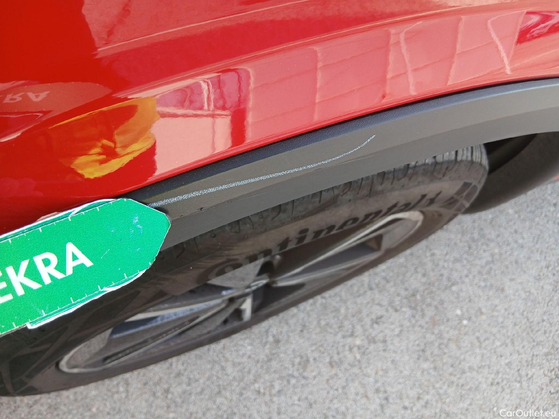  Nissan  Qashqai NISSAN  / 2021 / 5P / todoterreno DIG-T 116kW mHEV Xtronic Tekna #13