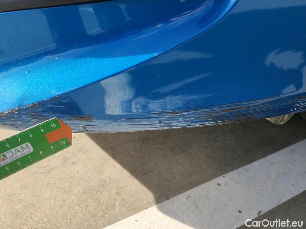  KIA  Rio KIA  / 2020 / 5P / berlina con portón 1.0 T-GDi 74kW (100CV) MHEV iMT Concept #12