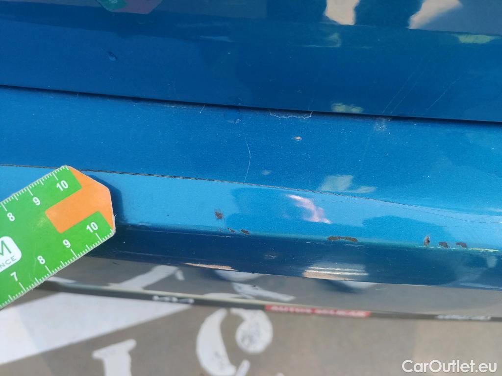  KIA  Rio KIA  / 2020 / 5P / berlina con portón 1.0 T-GDi 74kW (100CV) MHEV iMT Concept #15